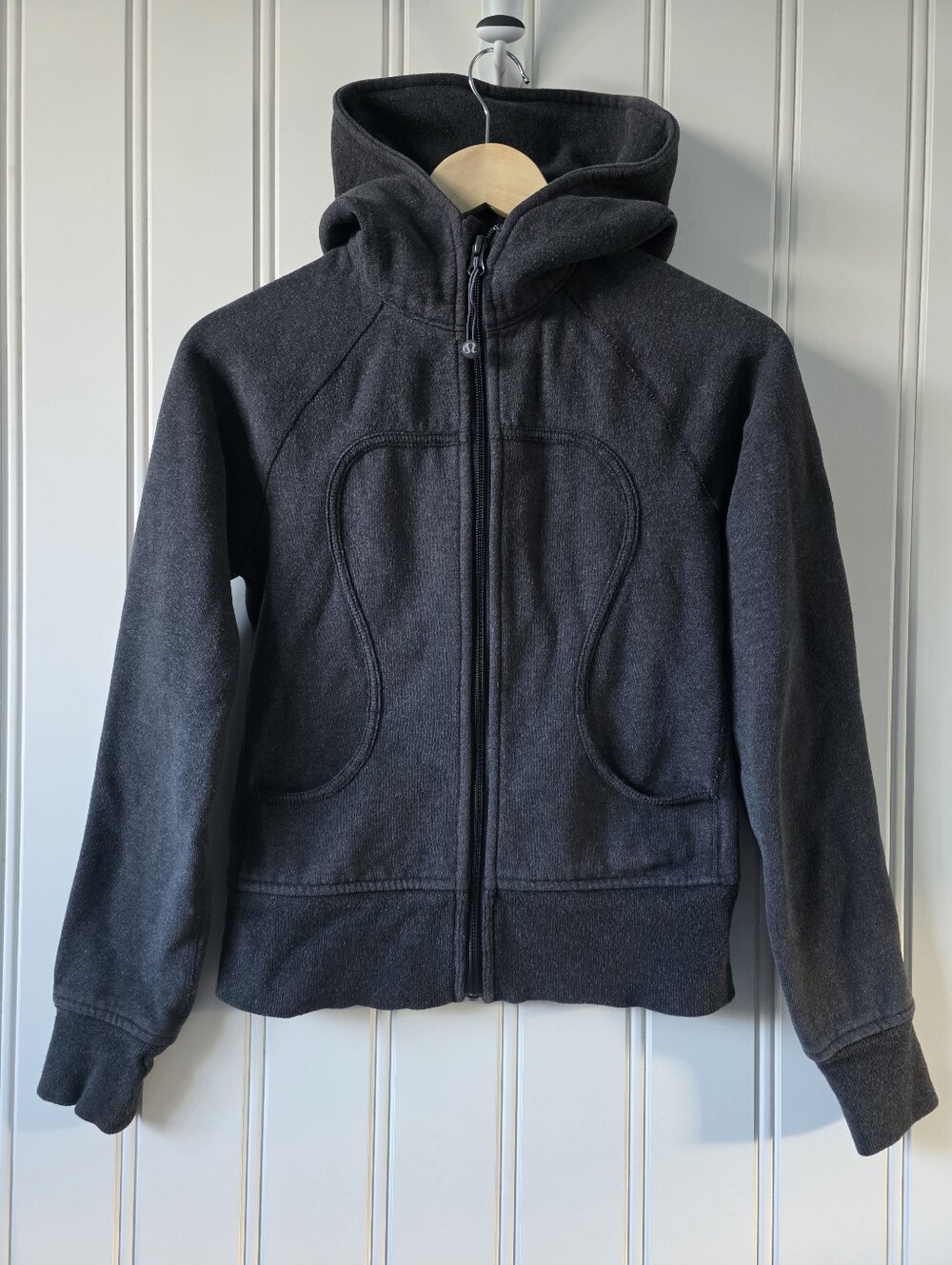 Lululemon Heather Grey Full Zip Scuba Hoodie Sweater  Size 4